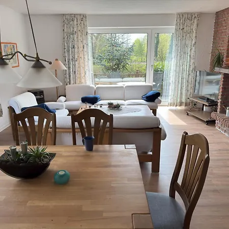 Janssen Apartment *